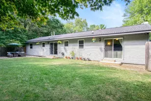2467 Fenner Rd, Muskegon, MI 49445 - Photo 6