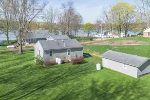 157 Peterson Dr, Gobles, MI 49055 - Photo 2