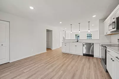 1037 Vertex Circle, Kalamazoo, MI 49009 - Photo 4