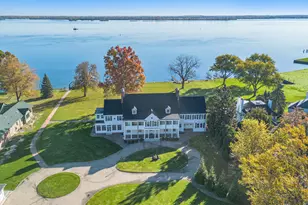 19123 Parke Ln, Grosse Ile, MI 48138 - Photo 38