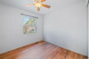7023 Wild Ridge Ln, West Bloomfield, MI 48322 - Photo 20