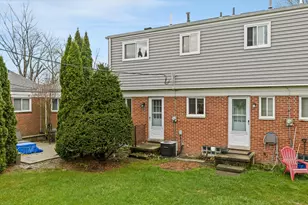 3045 Elstead St, Auburn Hills, MI 48326 - Photo 26
