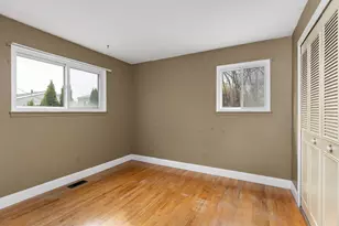 3045 Elstead St, Auburn Hills, MI 48326 - Photo 12