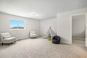 233 Warbler Dr, Caledonia, MI 49316 - Photo 12