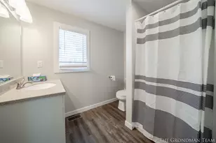 113 N Prospect St, Belding, MI 48809 - Photo 20