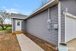 1111 E Pearl St, Greenville, MI 48838 - Photo 2