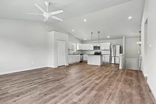 18296 Loganwood Trail, Battle Creek, MI 49017 - Photo 4