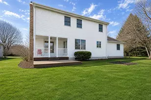 1375 Catherine Cir, Saint Joseph, MI 49085 - Photo 36