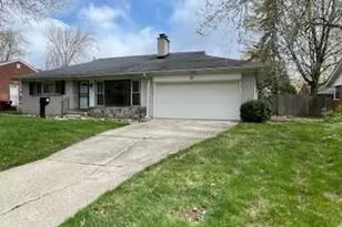 27182 Spring Arbor Dr, Southfield, MI 48076 - Photo 4