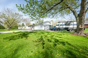 549 Manitou Rd, Saint Joseph, MI 49085 - Photo 2