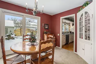 519 E Spruce St, Marshall, MI 49068 - Photo 6