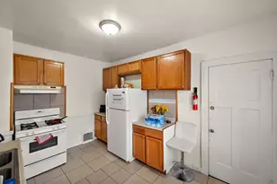 8983 Beverly Ct, Detroit, MI 48204 - Photo 26