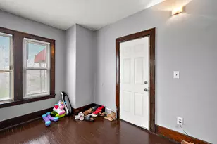 8983 Beverly Ct, Detroit, MI 48204 - Photo 18