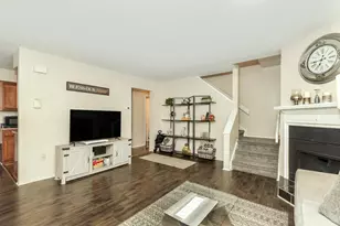 24684 Cashmere Ct, Southfield, MI 48033 - Photo 4