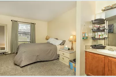 24684 Cashmere Court #136, Southfield, MI 48033 - Photo 14