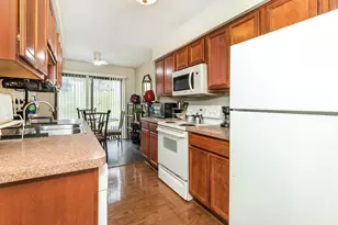 24684 Cashmere Ct, Southfield, MI 48033 - Photo 8