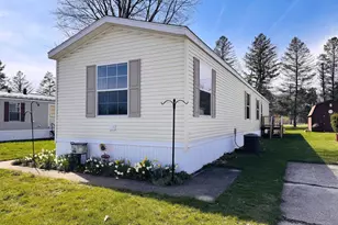 69205 Garver Lake Rd, Edwardsburg, MI 49112 - Photo 20