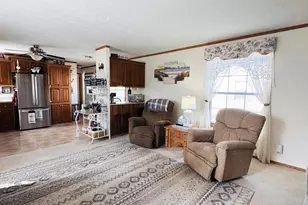 69205 Garver Lake Rd, Edwardsburg, MI 49112 - Photo 4