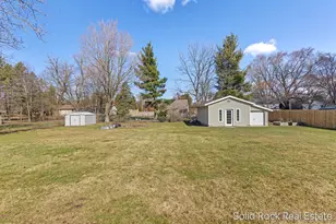 5817 Country View Dr, Allendale, MI 49401 - Photo 18