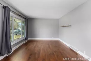 5817 Country View Dr, Allendale, MI 49401 - Photo 2
