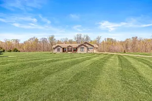 10353 Jill Ln, Berrien Springs, MI 49103 - Photo 2