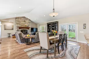 10353 Jill Ln, Berrien Springs, MI 49103 - Photo 16