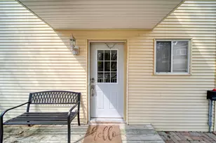 425 Oakwood Ave, Clark Lake, MI 49234 - Photo 64