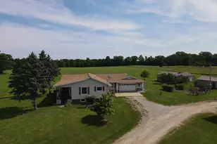 2812 Shoreline Dr, Lupton, MI 48635 - Photo 10