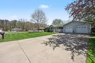 4133 Kenzie Blvd, Jackson, MI 49201 - Photo 4