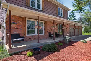 4746 Birch Haven Rd, Jackson, MI 49201 - Photo 2