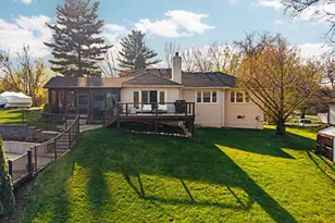 9960 Florence St, Pinckney, MI 48169 - Photo 36