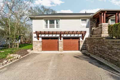 9960 Florence Street, Pinckney, MI 48169 - Photo 4