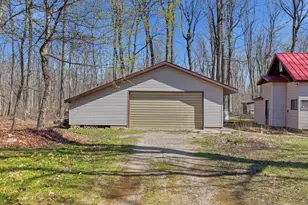 15359 N Clear Lake Dr, Big Rapids, MI 49307 - Photo 28
