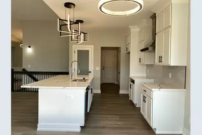 737 Britt Circle Drive #11, Dundee, MI 48131 - Photo 4