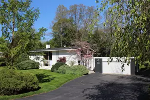 1821 Sheridan Dr, Ann Arbor, MI 48104 - Photo 2