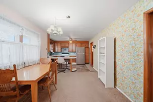 325 Seminole Pl, Jackson, MI 49202 - Photo 12