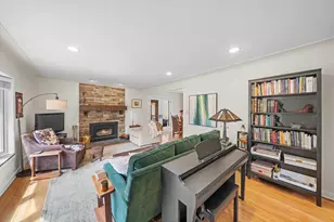 2854 Parkridge Dr, Ann Arbor, MI 48103 - Photo 4