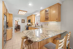 2854 Parkridge Dr, Ann Arbor, MI 48103 - Photo 6