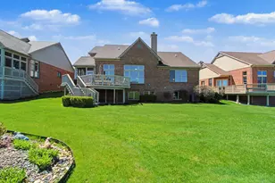 5359 Pinnacle Ct, Ann Arbor, MI 48108 - Photo 2