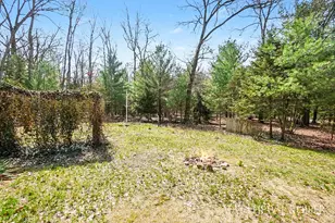 6901 Evanston Ave, Muskegon, MI 49442 - Photo 10