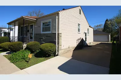 18905 Woodland Street, Harper Woods, MI 48225 - Photo 2