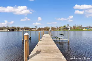 7 Circle Dr, Fruitport, MI 49415 - Photo 54