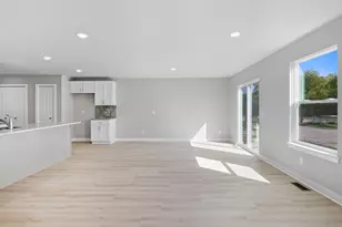 743 Reagan Ln, Milan, MI 48160 - Photo 14