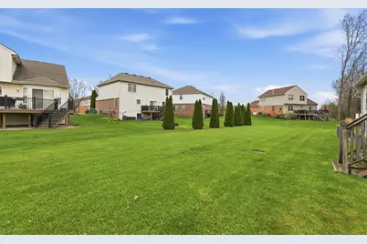 42122 Richmond Drive, Belleville, MI 48111 - Photo 32