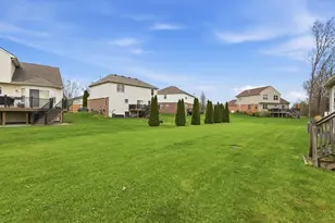 42122 Richmond Dr, Belleville, MI 48111 - Photo 32