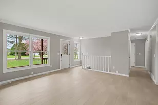 28161 58th Ave, Paw Paw, MI 49079 - Photo 2