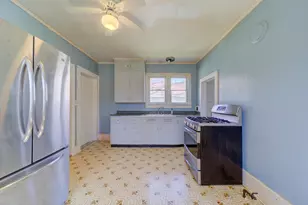 119 S Livingston St, Whitehall, MI 49461 - Photo 14