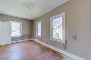 119 S Livingston St, Whitehall, MI 49461 - Photo 10