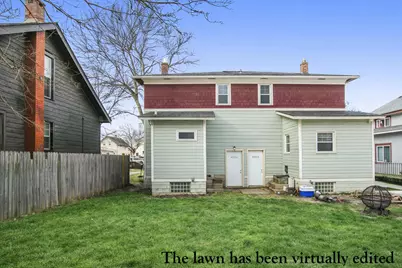 942-944 Sherman Street SE, Grand Rapids, MI 49506 - Photo 2