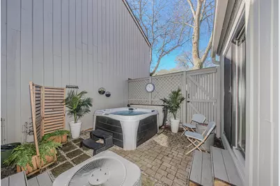 2204 Applewood Court, Ann Arbor, MI 48103 - Photo 54
